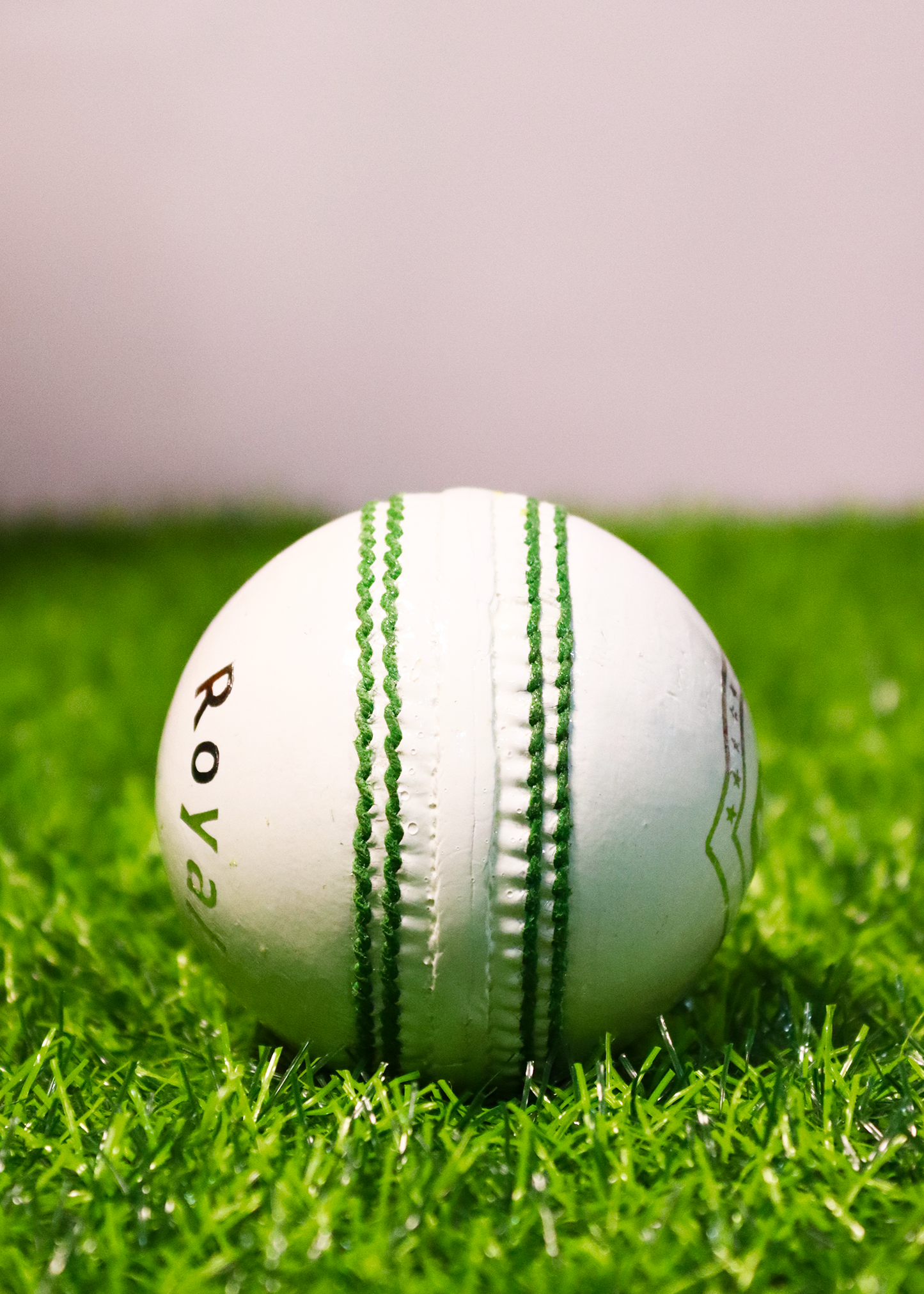 White Royal Club 156g