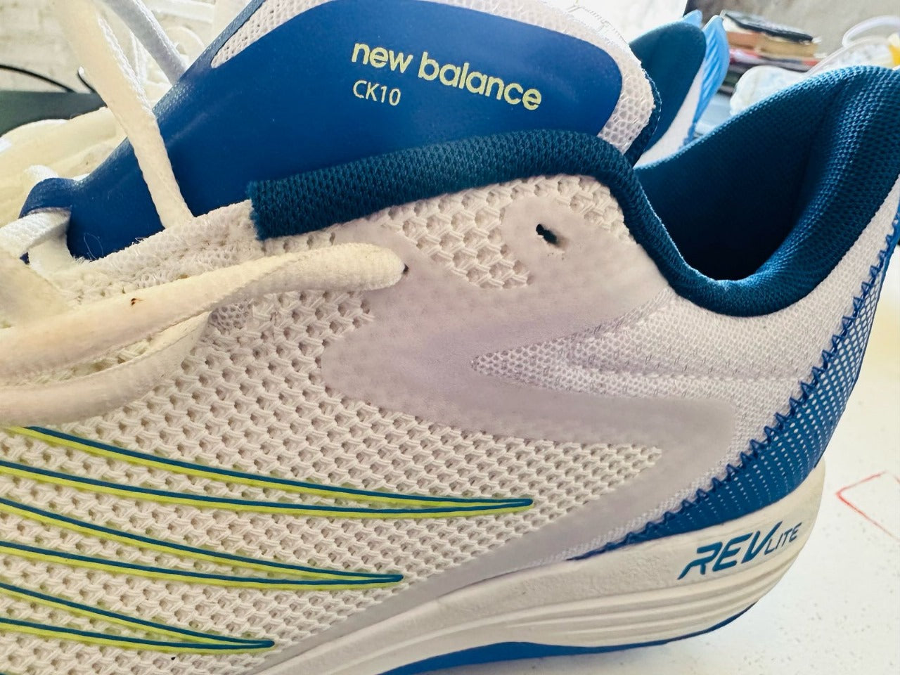 New Balance CK10 R5 Spike Cricket Shoes