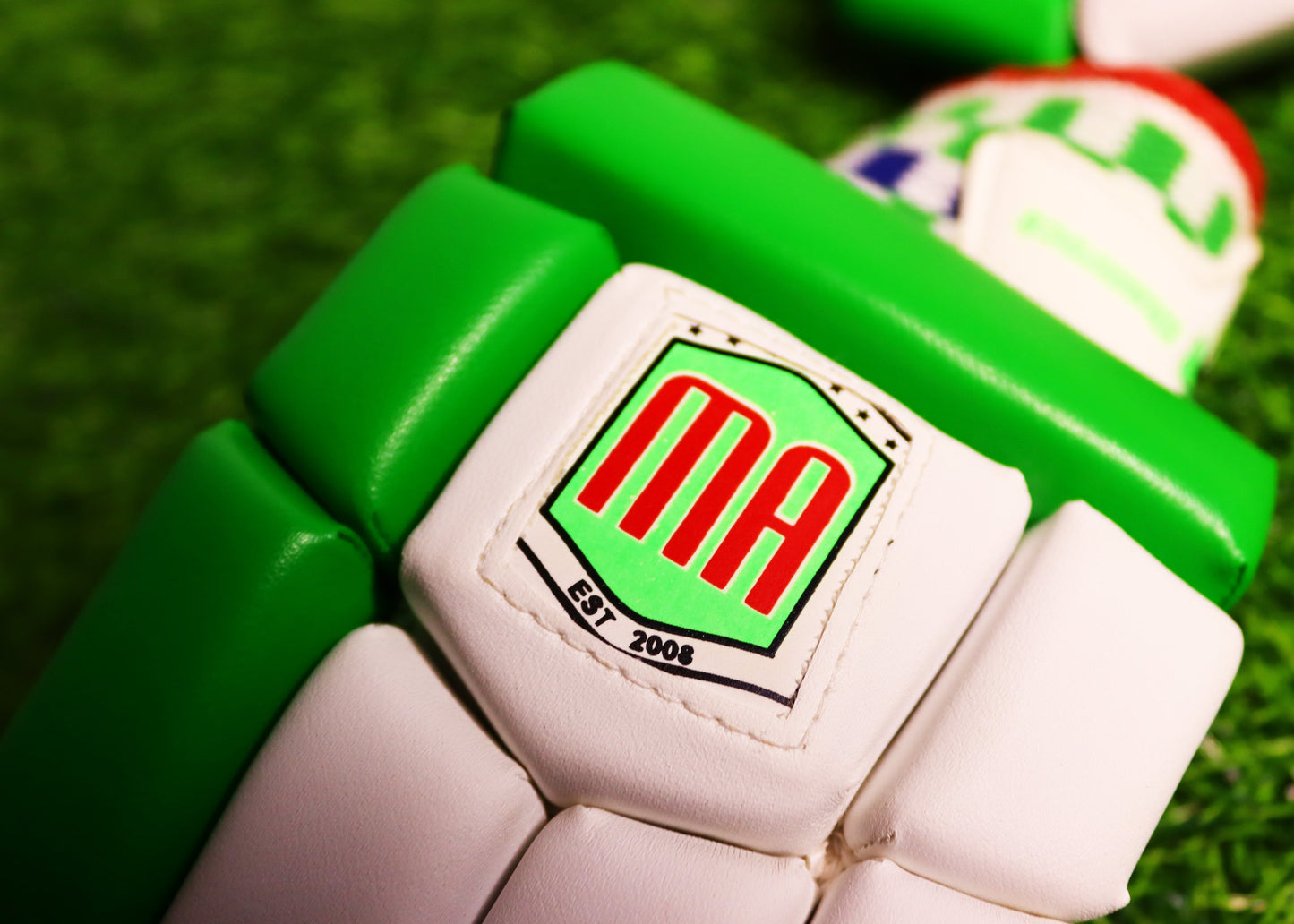 Shamrock Betting Gloves